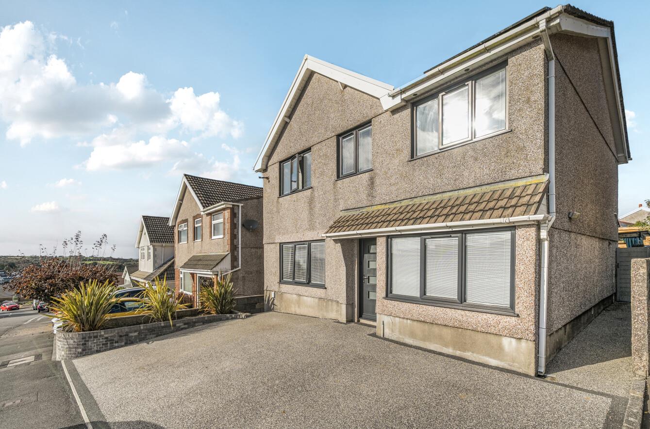 Derlwyn, Dunvant, Swansea, SA2 7PN